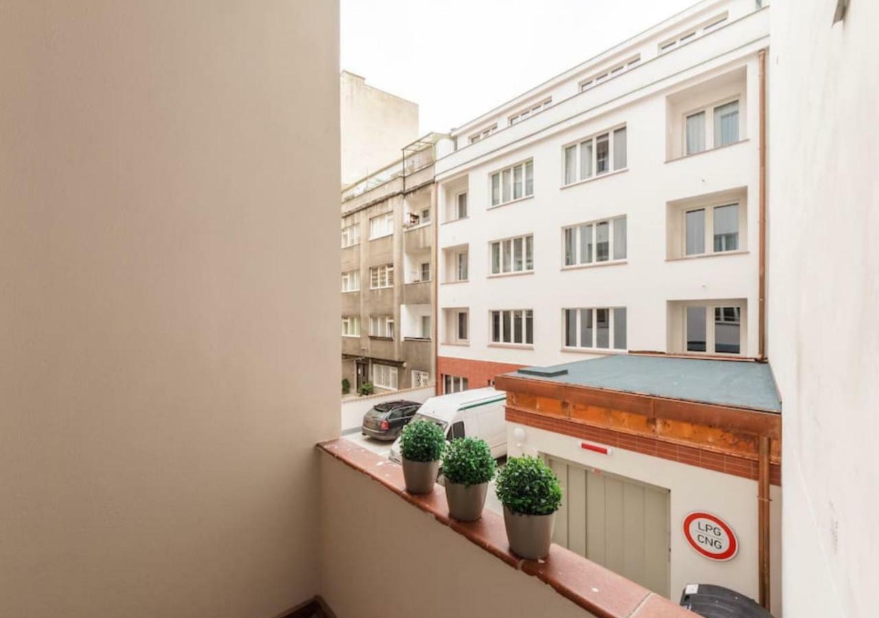 Central Prague Crown Apartments ภายนอก รูปภาพ