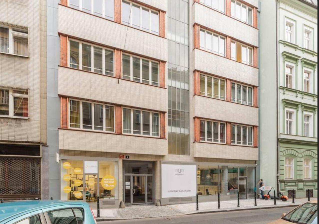Central Prague Crown Apartments ภายนอก รูปภาพ